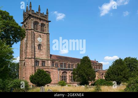 La tarda chiesa vittoriana di All Saints', Hertford, Hertfordshire, Inghilterra sudorientale Foto Stock