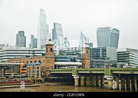 Cannon Street Railway Bridge, Londra Foto Stock
