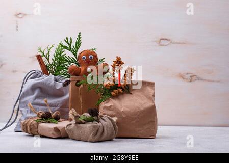 Idee diverse per zero rifiuti regalo di Natale Foto Stock