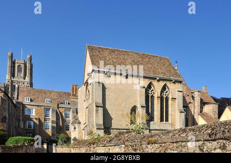 Prior Crauden's Chapel (costruita nel 1321 vicino alla Cattedrale di Ely e utilizzata dalla King's School), Ely, Cambridgeshire, Inghilterra, Regno Unito Foto Stock