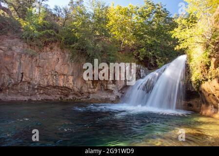 Cascate di Fossil Creek Foto Stock