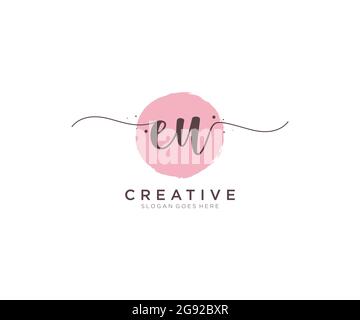 Monogramma di bellezza con logo EU Femminile e design elegante con logo, logo scritto a mano della firma iniziale, matrimonio, moda, floreale e botanico con creatività Illustrazione Vettoriale