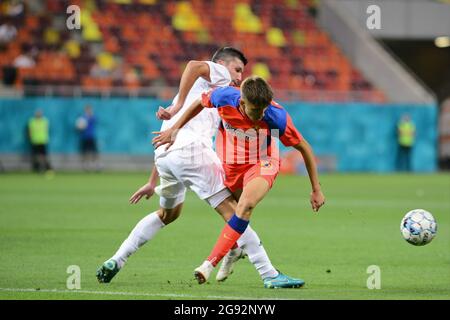 Ottavian Popescu n°9 (FCSB) durante la partita della UEFA Conference League FCSB - SHAKHTAR KARAGANDY 22.07.2021, Bucarest , Stadio Arena Nazionale Foto Stock