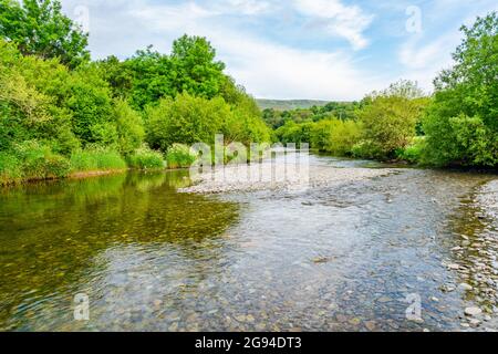 Vista sul fiume Wye a Rhayader, Elan Valley, Galles Foto Stock