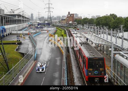 28 Gunther Maximilian (ger), BMW i Andretti Motorsport, BMW IFE.21, azione durante l'ePrix di Londra 2021, 7° incontro del Campionato del mondo di Formula e 2020-21, sull'Excel Londra dal 24 al 25 luglio, a Londra, Regno Unito - Foto Xavi Bonilla/DPPI Foto Stock