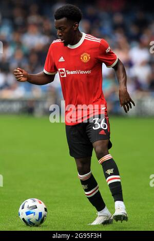 Londra, Regno Unito. 24 luglio 2021. Anthony Elaga di Manchester si è Unito in azione durante il gioco. Incontro pre-stagione, Queens Park Rangers contro Manchester Utd al Kiyan Prince Foundation Stadium, Loftus Road a Londra sabato 24 luglio 2021. Questa immagine può essere utilizzata solo per scopi editoriali. Solo per uso editoriale, è richiesta una licenza per uso commerciale. Nessun utilizzo nelle scommesse, nei giochi o nelle pubblicazioni di un singolo club/campionato/giocatore. pic by Steffan Bowen/Andrew Orchard sports photography/Alamy Live news Credit: Andrew Orchard sports photography/Alamy Live News Foto Stock