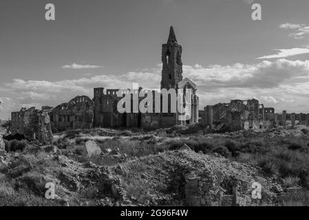 Città fantasma di Belchite rovinato in battaglia durante la Guerra Civile Spagnola, Zaragoza Foto Stock