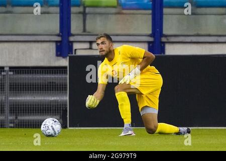 ARNHEM, PAESI BASSI - LUGLIO 24: Jari De Busser di Lommel SK durante il pre-season friendly match tra Vitesse e Lommel SK a Gelredome il 24 luglio 2021 ad Arnhem, Paesi Bassi (Foto di René Nijhuis/Orange Pictures) Foto Stock