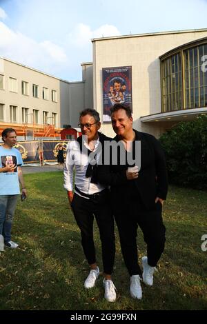 Guido Maria Kretschmer mit Ehemann Frank Mutters bei der Premiere des Theaterstücks 'Mord im Orientexpress' in der Komödie am Kurfürstendamm im Schill Foto Stock