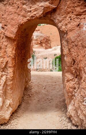 Porta naturale al percorso del Bryce Canyon Foto Stock