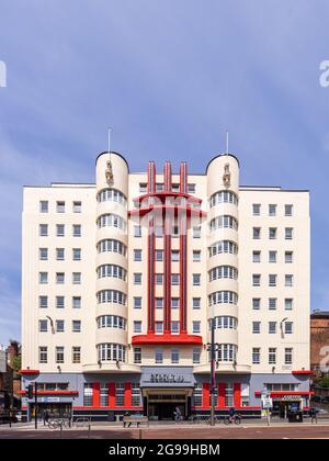 L'Art Deco Beresford, che prende il nome dall'architetto William Beresford Inglis e costruito originariamente come hotel, è ora un complesso di appartamenti di lusso. Foto Stock