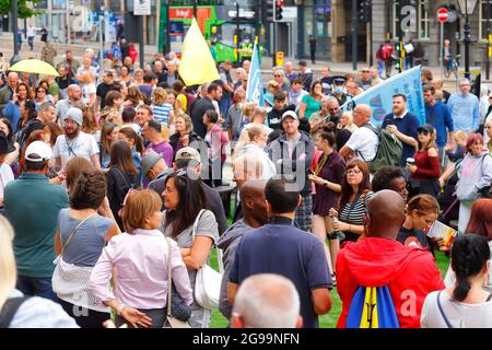 Marcia della libertà a Leeds 24 luglio 2021 Foto Stock