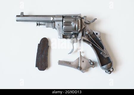 Bodeo 1889 Revolver, tipo A, configurazione pre WWI con sicurezza de Lauso. Pista a rotazione, sistema Bodeo, modello 1889; sicura De Lauso. Foto Stock