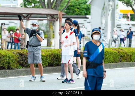 Fuji City, Shizuoka-Ken, Giappone - 24 Giugno 2021: Tokyo 2020 Olympic Torch Relay a Fuji City. Foto Stock