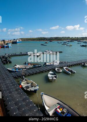 The Quay, Hugh Town, St Mary's, Isles of Scilly, Cornovaglia, Inghilterra, Regno Unito. Foto Stock