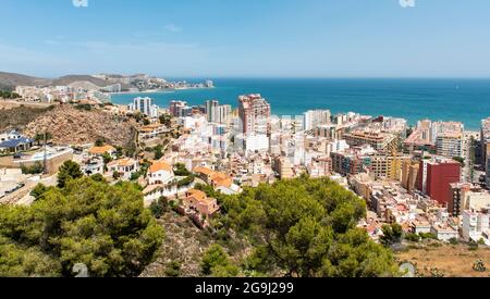 Vista panoramica della città di mare di Cullera dal Castello, Spagna Foto Stock