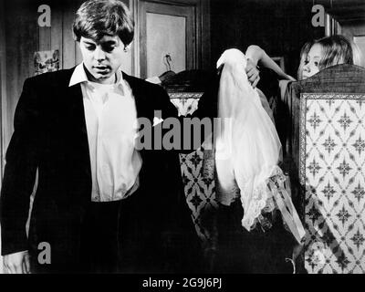 Hayley Mills, Hywel Bennett, on-set del British Film, 'The Family Way', British Lion Films, Warner Bros., 1966 Foto Stock