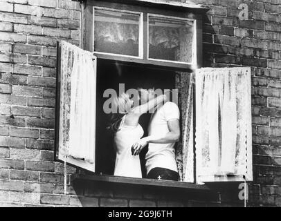 Hayley Mills, Hywel Bennett, on-set del British Film, 'The Family Way', British Lion Films, Warner Bros., 1966 Foto Stock