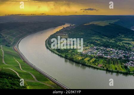 Vista dal Gedeonseck fino alla curva del Reno, patrimonio dell'umanità dell'UNESCO valle del Reno di Midle, Germania Foto Stock