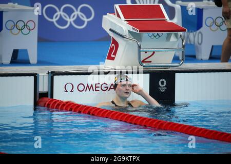 Tokyo, Giappone. 26 luglio 2021. Mona MC SHARRY of Ireland termina il 4° della sua Semifinale da 100m di corsa al seno femminile al Tokyo Aquatics Center il 26 luglio 2021 a Tokyo, Giappone Credit: Mickael Chavet/Alamy Live News Foto Stock