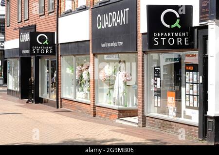 Shop front façade & Windows del Quadrant Retail Department Store parte della Chelmsford Star Co-operative Society una cooperativa indipendente di consumatori nel Regno Unito Foto Stock