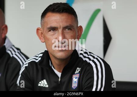 Prima vettura della squadra della città di Ipswich, Gary Roberts - Dartford contro Ipswich Town, Pre-Season friendly, Princes Park, Dartford, Regno Unito - 10 luglio 2021 Foto Stock