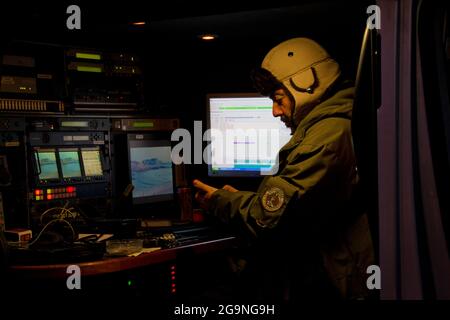 Costa Concordia incidente sulla roccia dell'Isola del Giglio, Arcipelago Toscano, Toscana, Italia, Europa Foto Stock