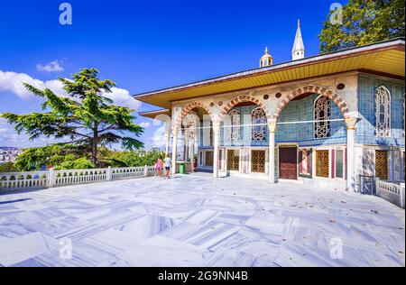 Istanbul, Turchia - Settembre 2020: Palazzo Topkapi, esterno di Baghdad Kiosk costruito nel 1639 per la campagna di Baghdad del Sultano Murat IV Foto Stock