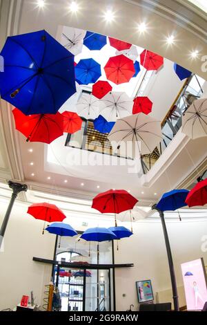 Les Parapluies de Cherboug manufacture, Cherbourg, dipartimento della Manica, Cotentin, Normandia, Francia Foto Stock