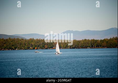 Vista sul lago Winnepesaukee da M/S Mount Washington, New Hampshire, USA Foto Stock