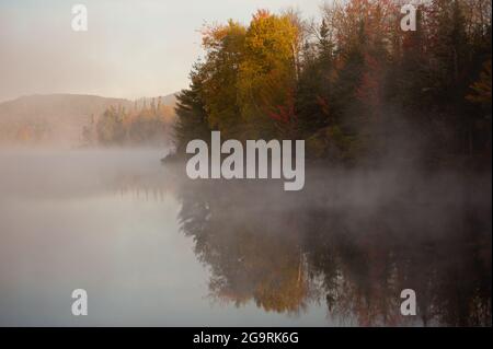 Fiume Androsoggin, Milano, New Hampshire, Stati Uniti Foto Stock