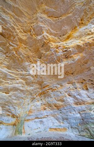 Dettagli delle pareti di una grotta di arenaria nello Starved Rock state Park Foto Stock