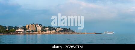 Panorama del Molo della Principessa a Torquay, Devon, Inghilterra Foto Stock