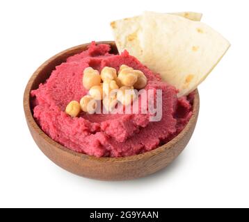 Ciotola con gustoso hummus di barbabietola su sfondo bianco Foto Stock