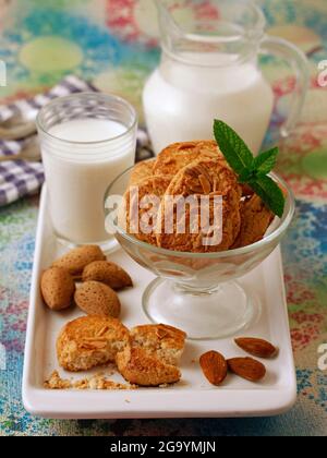 Biscotti di mandorla. Foto Stock