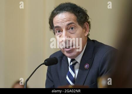 La Rep. Jamie Raskin, D-Md., parla durante l'audizione della commissione parlamentare selezionata sull'attacco del 6 gennaio a Capitol Hill a Washington, martedì 27 luglio 2021. (AP Photo/ Andrew Harnik, Pool) Foto di Andrew Harnik/Pool/ABACAPRESS.COM Foto Stock