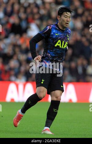 Milton Keynes, Regno Unito. 28 luglio 2021. Son Heung-min di Tottenham Hotspur in azione durante il gioco. Pre-season friendly match, MK Dons v Tottenham Hotspur a Milton Keynes mercoledì 28 luglio 2021. Questa immagine può essere utilizzata solo per scopi editoriali. Solo per uso editoriale, è richiesta una licenza per uso commerciale. Nessun utilizzo nelle scommesse, nei giochi o nelle pubblicazioni di un singolo club/campionato/giocatore. pic by Steffan Bowen/Andrew Orchard sports photography/Alamy Live news Credit: Andrew Orchard sports photography/Alamy Live News Foto Stock