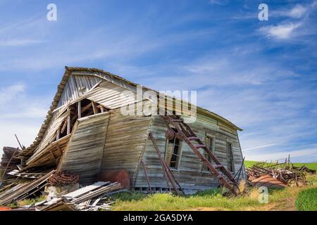 Edificio della scuola crollato nella zona agricola di Palouse dello stato orientale di Washington Foto Stock