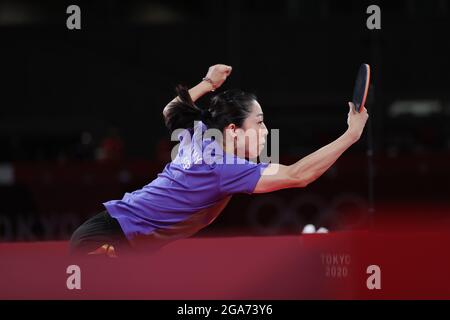 Tokyo, Giappone. 29 luglio 2021. Yu Mengyu di Singapore compete durante la medaglia di bronzo femminile di ping pong ai Giochi Olimpici di Tokyo 2020 a Tokyo, Giappone, il 29 luglio 2021. Credit: Wang Dongzhen/Xinhua/Alamy Live News Foto Stock