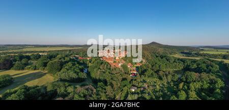 Luftbildaufnahmen aus Langenstein im Harz Foto Stock