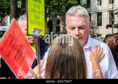 LONDRA, INGHILTERRA - 24 luglio 2021: Il teorico della cospirazione David Icke al World Wide Rally for Freedom protesta Foto Stock