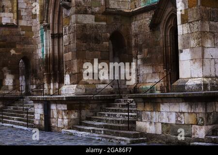 Regensburg, Dom oder Kathedrale oder Kirche mit gotischer Architektur mit allen Mauerwerk Unesco-Weltkulturbe, Oberpfalz, Bayern, Deutschland Foto Stock