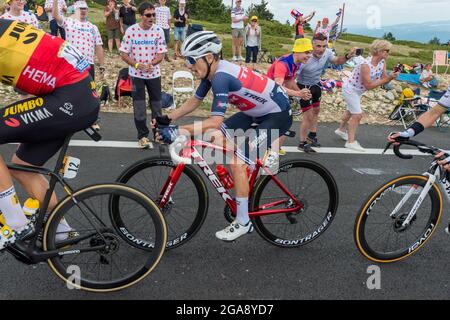 Malaucene, Francia. 07 luglio 2021. Kenny Elissonde in azione durante la salita di Mont-Ventoux in Tour de France 2021. Si è classificato 2° nella tappa. L'undicesima tappa del Tour de France 2021 si svolge tra Sorgues e Malaucene con una doppia salita del Mont-Ventoux. Vincitore del palco è Wout Van Aert. (Foto di Laurent Coust/SOPA Images/Sipa USA) Credit: Sipa USA/Alamy Live News Foto Stock