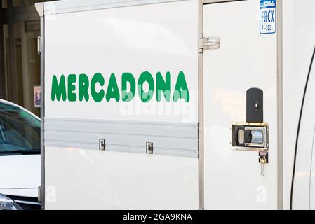 Valencia, Spagna. 29 luglio 2021. Un logo Mercadona visto a Valencia. (Foto di Xisco Navarro/SOPA Images/Sipa USA) Credit: Sipa USA/Alamy Live News Foto Stock