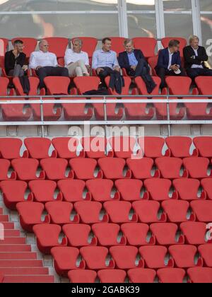 Muenchen, ALLIANZARENA, Germania. 28 luglio 2021. FC Bayern - leadership e posti vuoti. Calcio, FC Bayern Monaco (M) - Borussia Monchengladbach (MG) 0: 2, partita preparatoria per la stagione 2021-2022, il 28 luglio 2021 a Muenchen, ALLIANZARENA, Germania. ¬ di credito: dpa/Alamy Live News Foto Stock