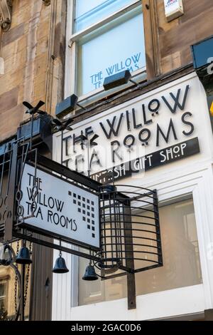 il charles rennie mackintosh ha progettato sale da tè willow nel centro della città di glasgow, scozia, regno unito Foto Stock