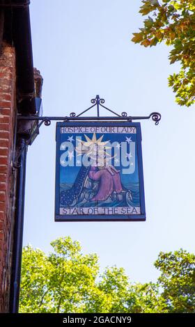 WALSINGHAM, REGNO UNITO - 09 agosto 2016: Il Santuario Anglicano di nostra Signora di Walsingham, Regno Unito Foto Stock