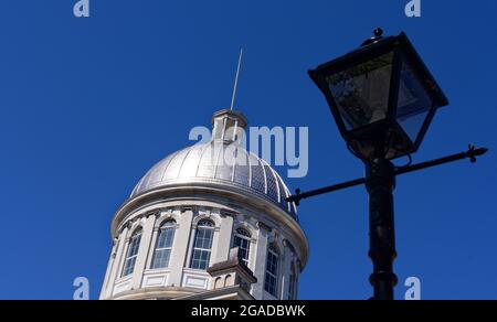 Il Marché Bonsecours si trova nel quartiere del Porto Vecchio (le Vieux Port) di Montreal Foto Stock