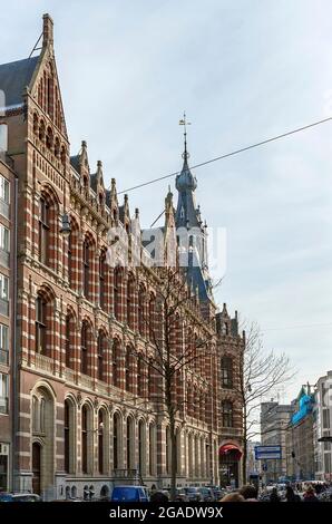 Centro commerciale Magna Plaza, ex ufficio postale principale di Amsterdam Foto Stock