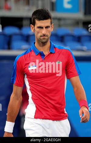 Tokyo, Giappone, 29 luglio 2021. Novak Djokovic si presenta durante la partita finale di tennis maschile Singles tra Novak Djokovic di Serbia e Kei Nishikori di Giappone il giorno 6 dei Giochi Olimpici di Tokyo 2020. Credit: Pete Dovgan/Speed Media/Alamy Live News Foto Stock